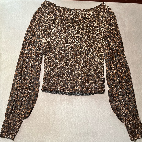 Anthropologie Balloon-sleeve Smocked Velvet Top - Womens - freepeople - Leopard - Picture 5 of 7